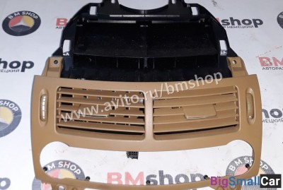 Дефлектор центральный Мерседес W211 - купить Москве