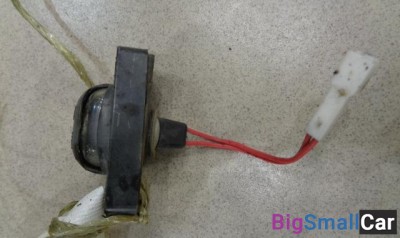 Фонарь подсветки номера от Mazda Demio DY 2003-2007 - купить Москве