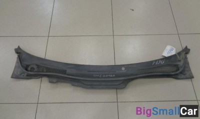 Решетка стеклоочистителя (планка под лобовое стекло, жабо) от Volvo S40 2004-2012 - купить Москве