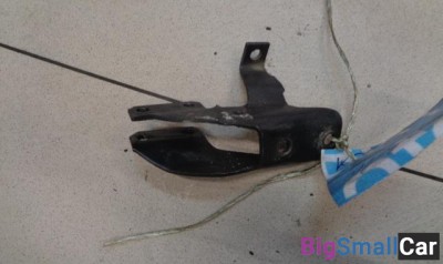 Крепеж рулевой рейки от Audi 80 B3 1986-1991 - купить Москве