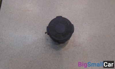 Крышка бачка гидроусилителя от Nissan Primera P11 1995-2002 - купить Москве