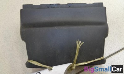 Кожух рулевой колонки верхний от Land Rover Range Rover 3 2002-2012 - купить Москве