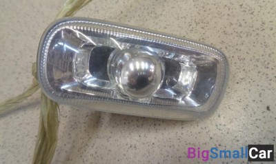 Повторитель от Audi A6 Allroad quattro C5 2000-2005 - купить Москве