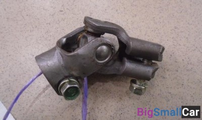 Кардан рулевой от Nissan Cube Z10 1998-2002 - купить Москве