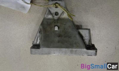 Опора двигателя передняя от Toyota Chaser  6 1996-2001 - купить Москве