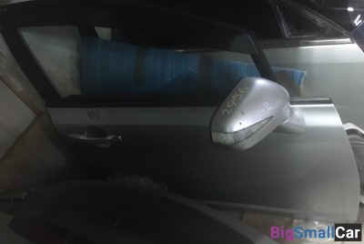 Дверь правая Honda Civic 4d оригинал - купить Москве