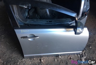 Дверь передняя правая серебро Хонда Цивик седан - купить Москве