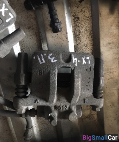 Авторазбор митсубиси Лансер 10 суппорт задний прав