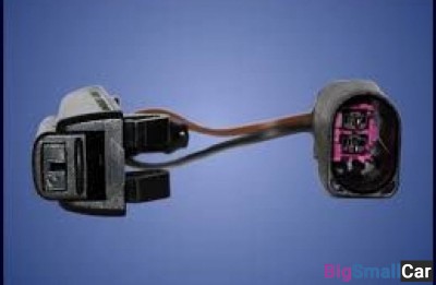 Форсунка омывателя стекла VAG 1Z0955986 С подогрев Форсунка омывателя стекла VAG 1Z0955986 С подогрев