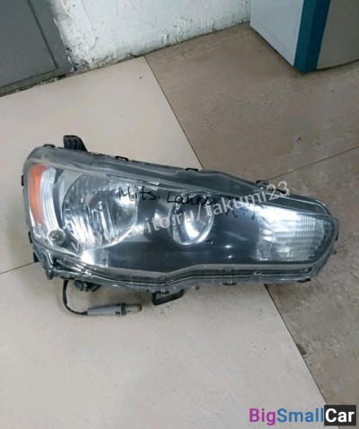 Фары б. У на Митсубиси Лансер X - купить Москве