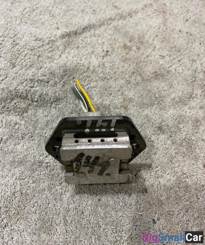 Резистор печки Mitsubishi Lancer - купить Москве