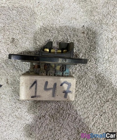 Резистор печки Toyota ipsum - купить Москве