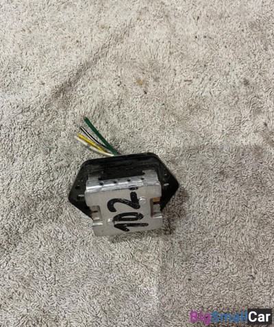 Резистор печки Mitsubishi Lancer LH - купить Москве