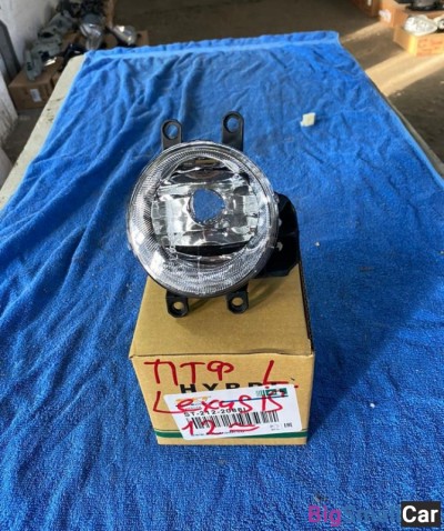 Фара противотуманная левая Lexus IS - купить Москве