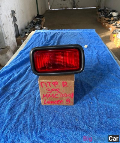 Фара противотуманная правая Mitsubishi Lancer IX - купить Москве