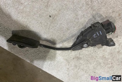 Педаль газа Nissan Almera 12 - купить Москве