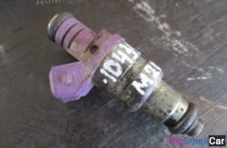 Форсунка м20в20 (13 Подготовка и регулир. рабочей смеси) 13641706414