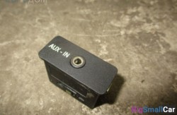 Гнездо aux (61 Общее э/оборудование автомобиля) 84109241330