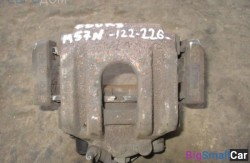 Суппорт задн. прав. (34 Тормозные механизмы) 34216753680 Суппорт задн. прав. (34 Тормозные механизмы) 34216753680