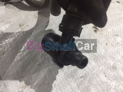 Насос водяной BMW 7 Е65/ Е66 - купить Москве