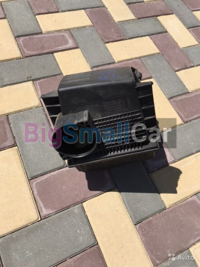 Корпус воздушного фильтра renault laguna 2 01/07 Корпус воздушного фильтра renault laguna 2 01/07